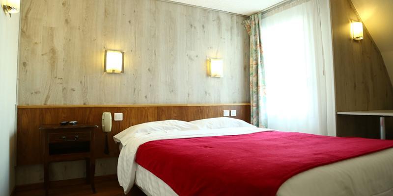 Hotel Restaurant Maison Blanche Rungis Dış mekan fotoğraf