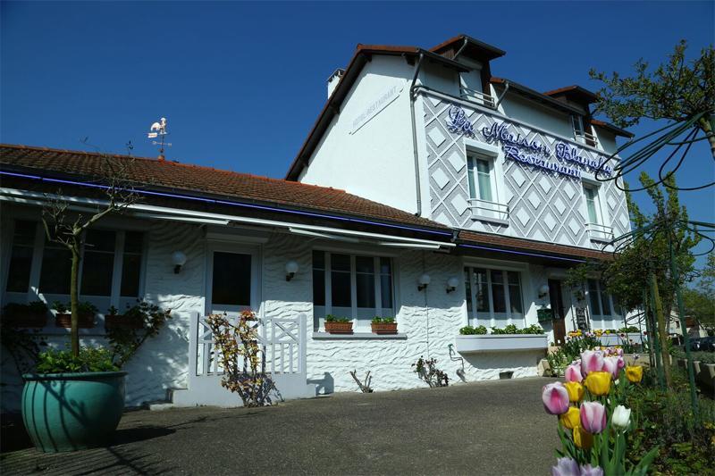 Hotel Restaurant Maison Blanche Rungis Dış mekan fotoğraf