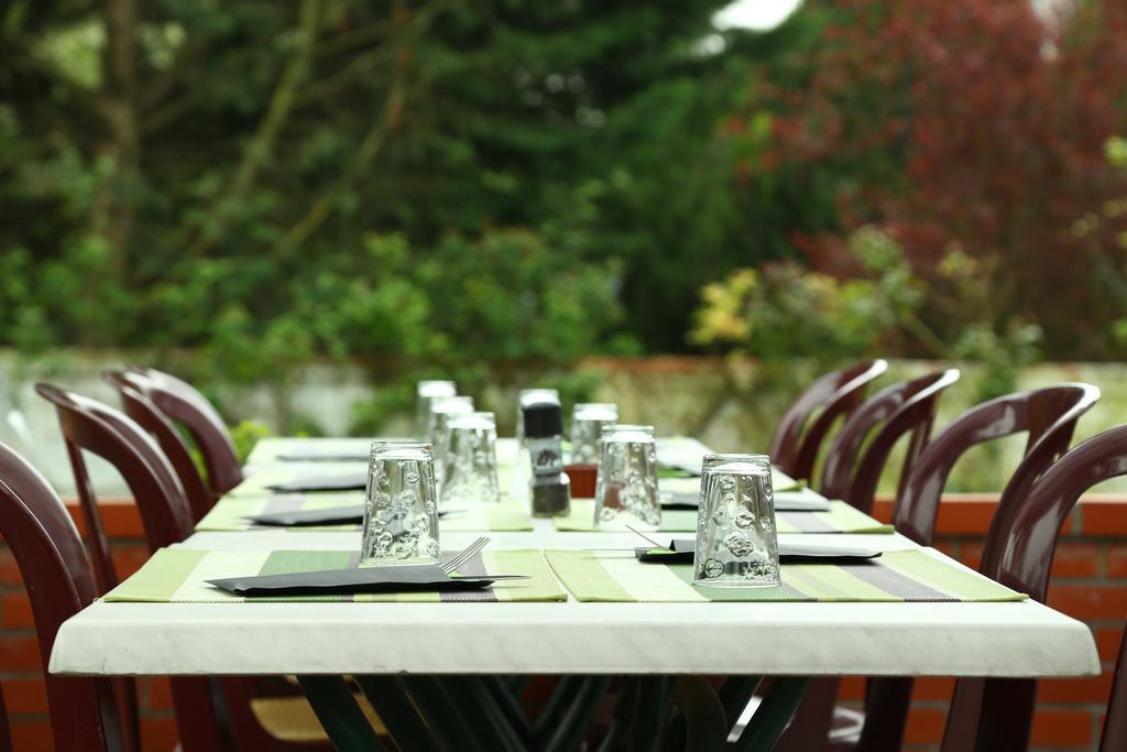 Hotel Restaurant Maison Blanche Rungis Dış mekan fotoğraf