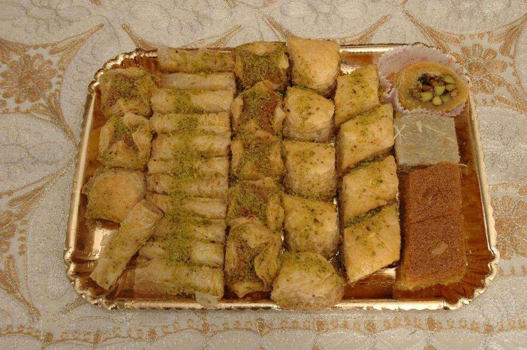 Hotel Restaurant Maison Blanche Rungis Dış mekan fotoğraf