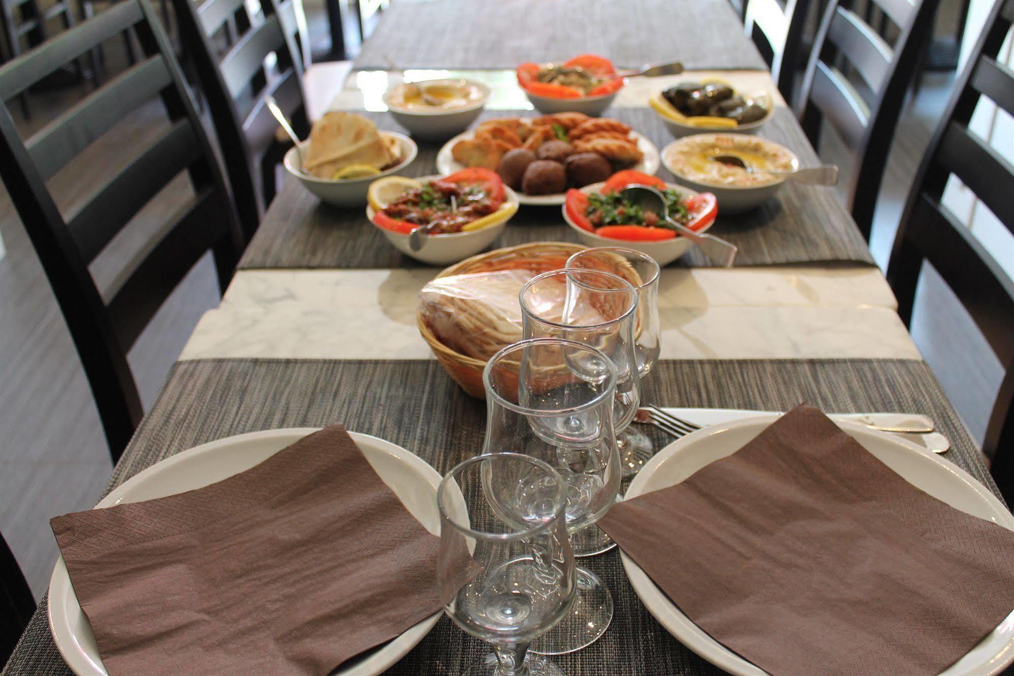 Hotel Restaurant Maison Blanche Rungis Dış mekan fotoğraf